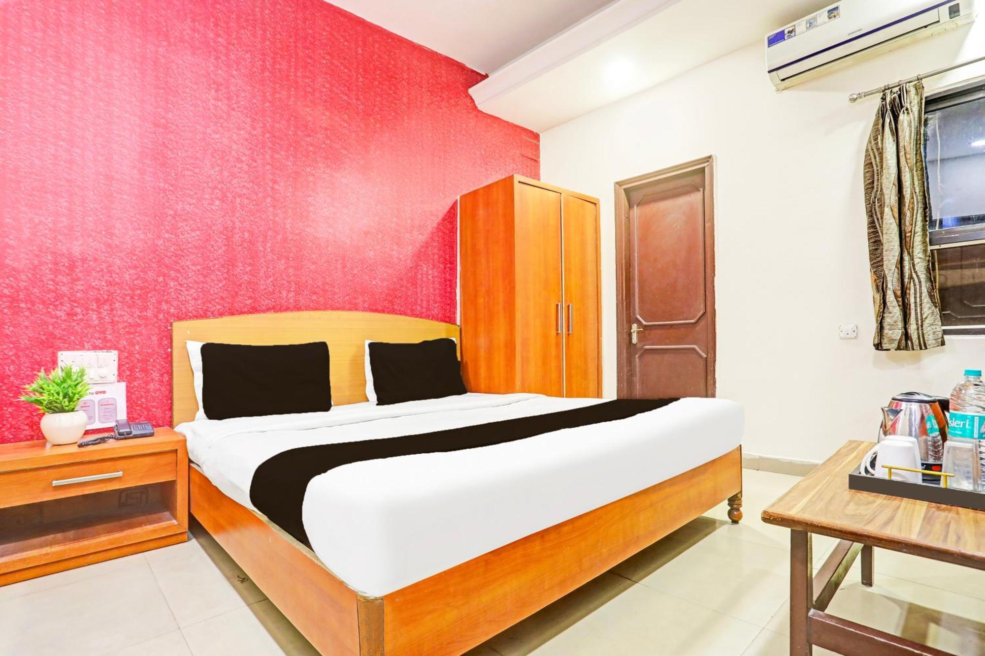 Super Hotel O Jaistambh Chowk Formerly Guru Kirpa Райпур Екстер'єр фото